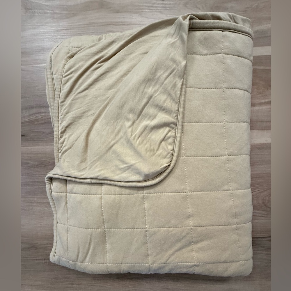 Kyte baby bamboo toddler blanket 2.5 TOG pale yellow-gently used